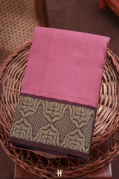 Kanchipuram Silk Saree In Mulberry With Contrast Border