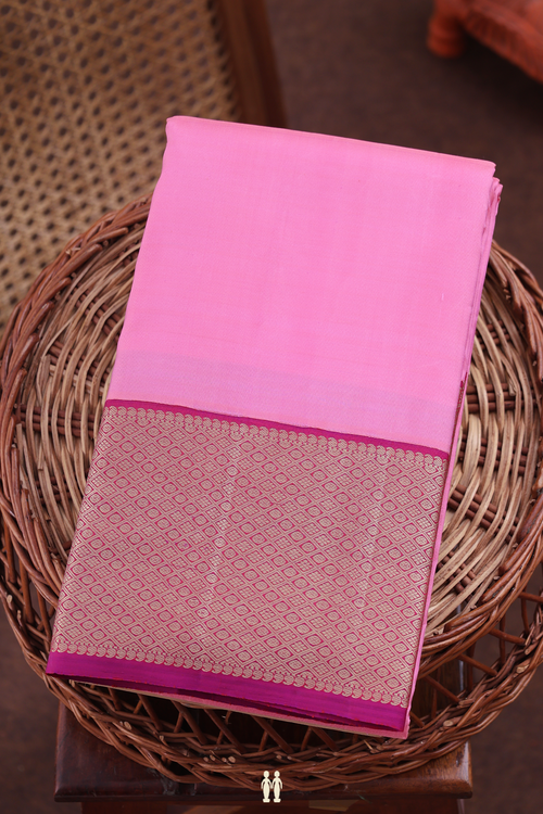 Kanchipuram Silk Saree In Pink With Contrast Border