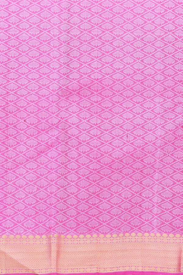Kanchipuram Silk Saree In Pink With Jacquard Pattern