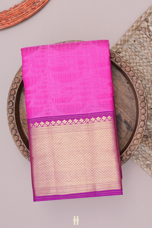 Kanchipuram Silk Saree In Pink With Jacquard Pattern