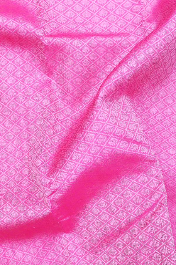 Kanchipuram Silk Saree In Pink With Jacquard Pattern
