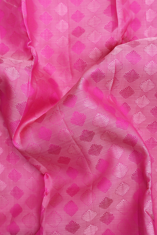 Kanchipuram Silk Saree In Pink With Jacquard Pattern