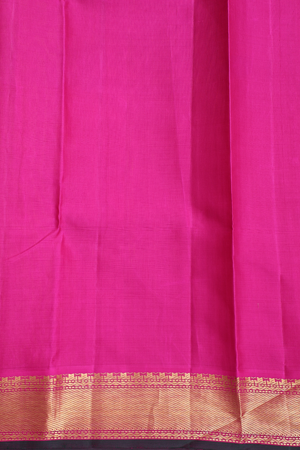 Kanchipuram Silk Saree In Pink With Paai Madippu Kattai
