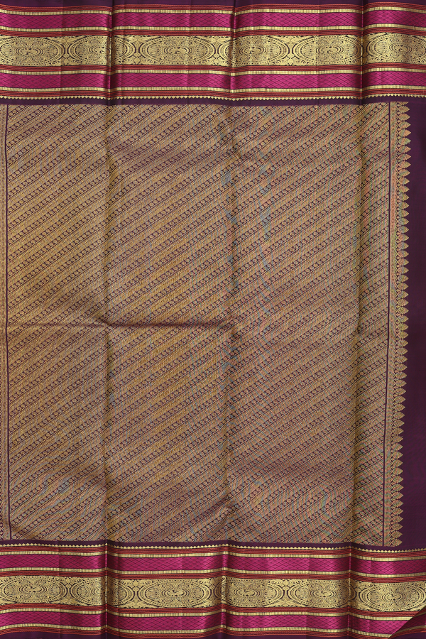Kanchipuram Silk Saree In Pink With Peacock Buttas