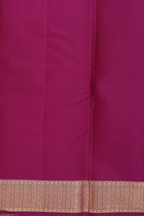 Kanchipuram Silk Saree In Pink With Peacock Buttas
