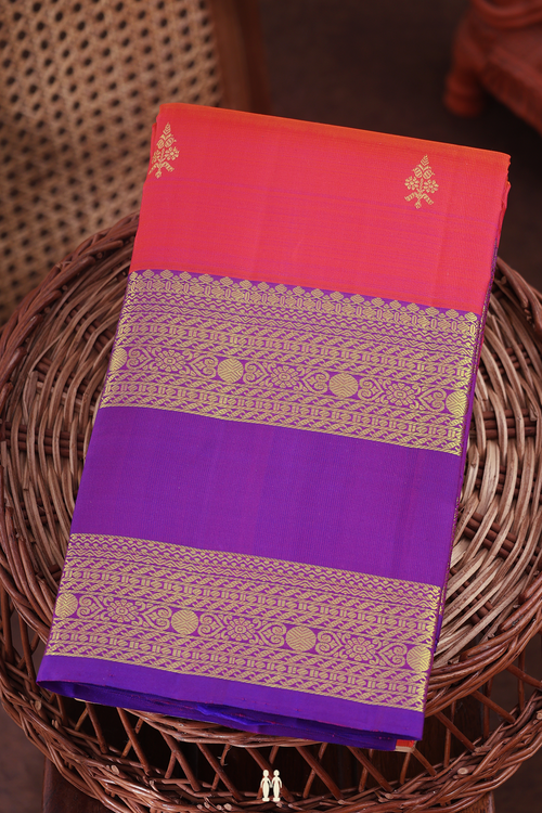 Kanchipuram Silk Saree In Pink With Floral Buttas