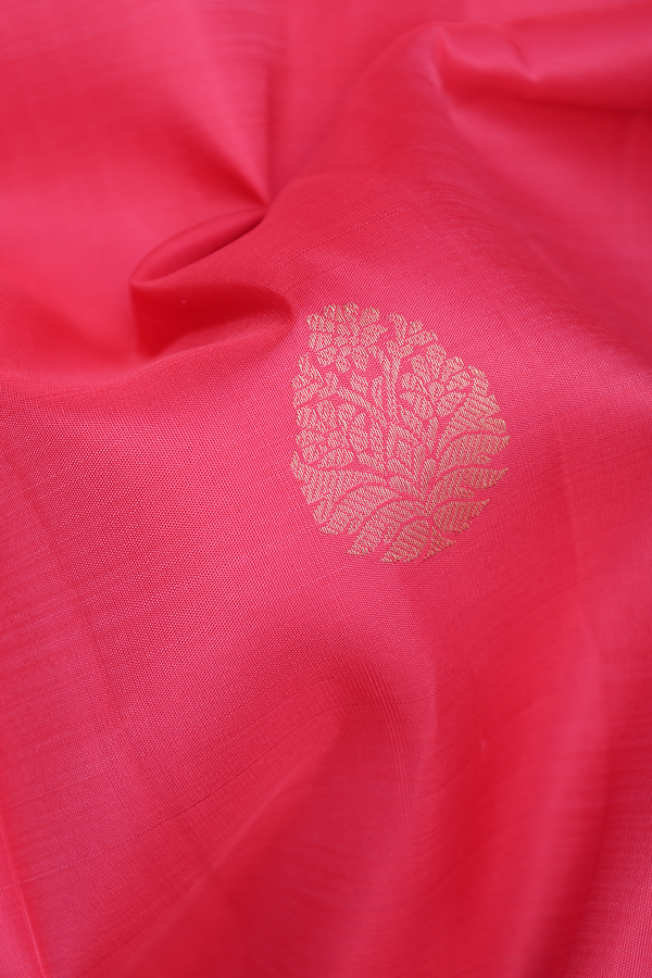 Kanchipuram Silk Saree In Pink With Zari Buttas