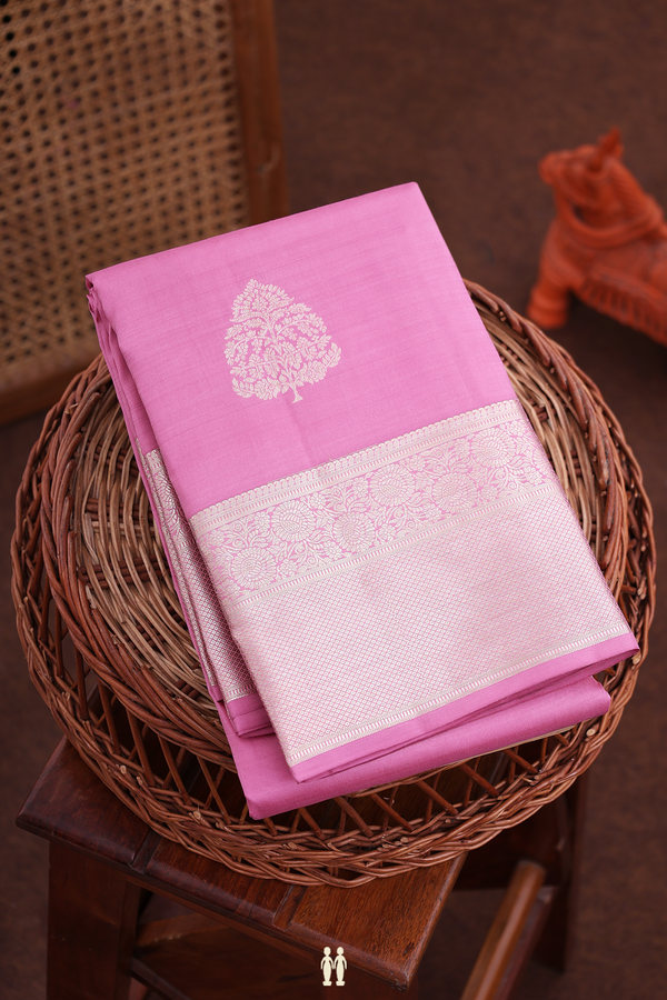 Kanchipuram Silk Saree In Pink With Zari Motifs