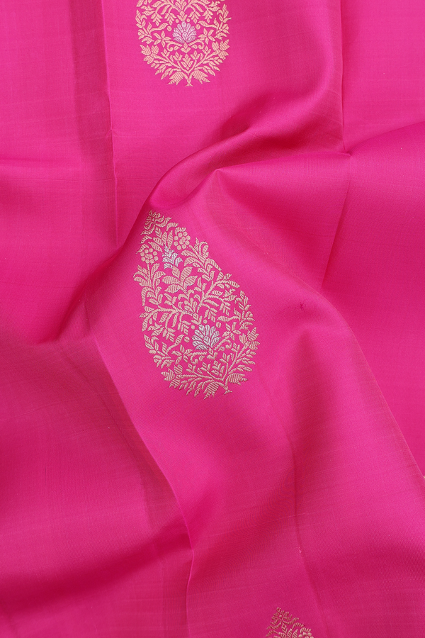 Kanchipuram Silk Saree In Pink With Zari Motifs
