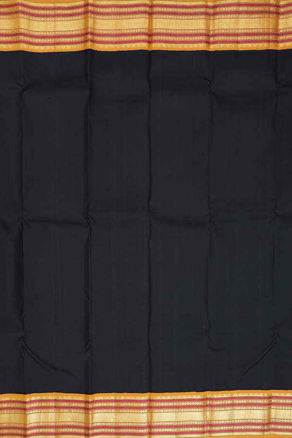 Kanchipuram Silk Saree In Plain Black With Korvai Border