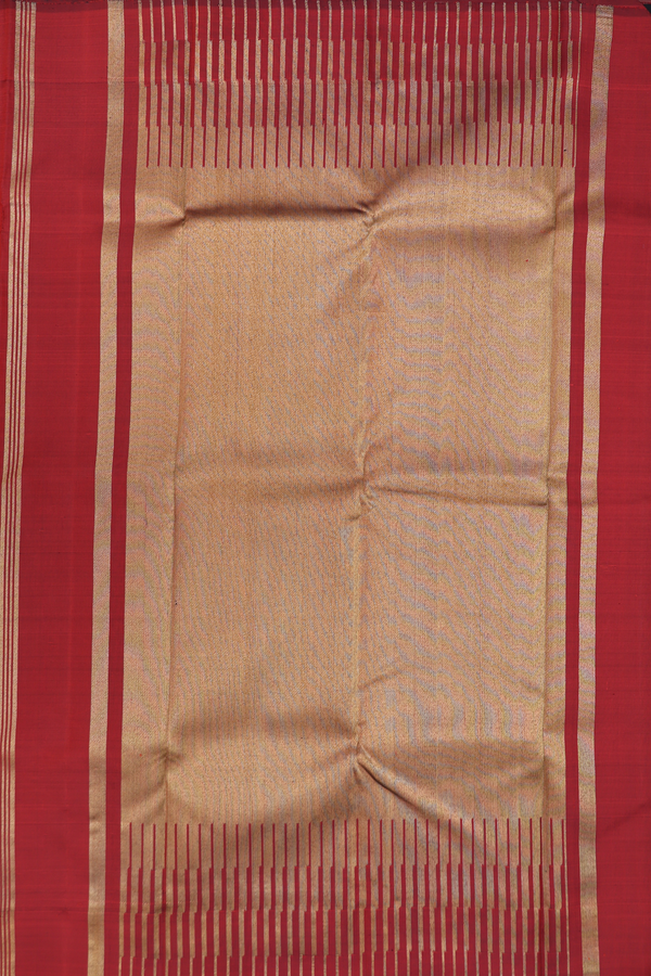 Kanchipuram Silk Saree In Plain Black With Temple Border