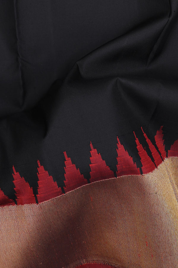 Kanchipuram Silk Saree In Plain Black With Temple Border