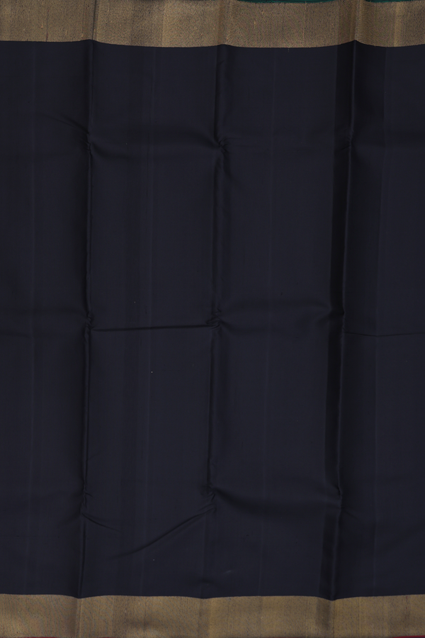 Kanchipuram Silk Saree In Plain Black With Zari Border