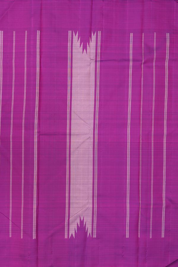 Kanchipuram Silk Saree In Plain Dual Tone With Temple Border