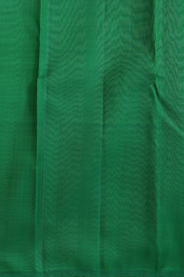 Kanchipuram Silk Saree In Plain Green With Temple Border