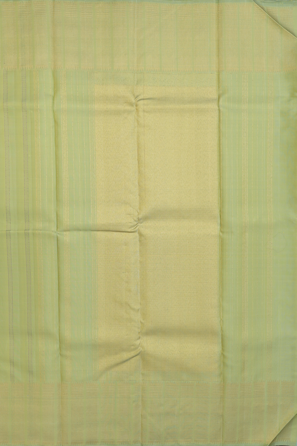 Kanchipuram Silk Saree In Plain Green With Zari Border