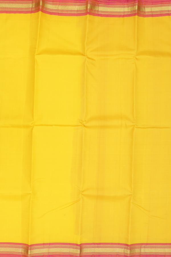 Kanchipuram Silk Saree In Plain Yellow With Contrast Border