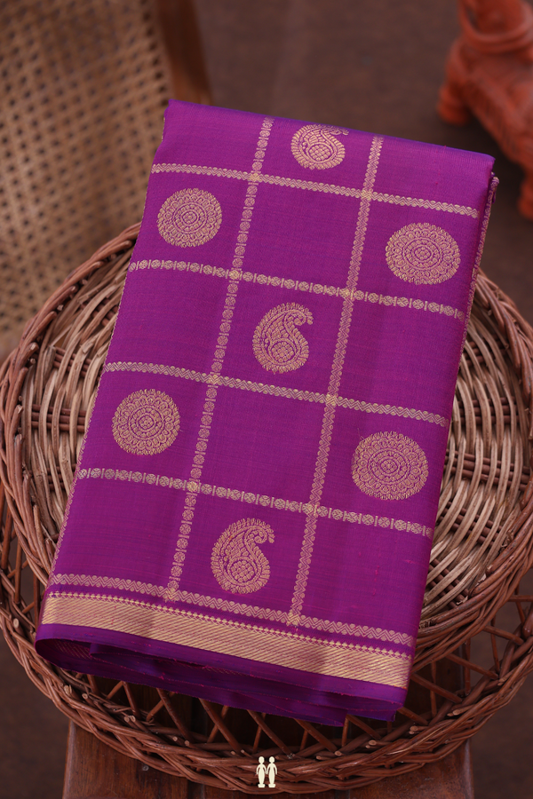 Kanchipuram Silk Saree In Purple Along Checks With Buttas