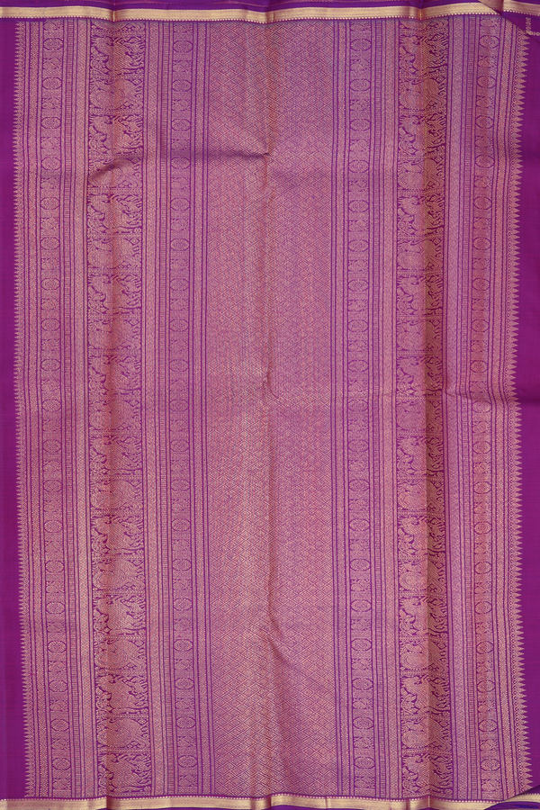 Kanchipuram Silk Saree In Purple Along Checks With Buttas