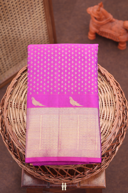 Kanchipuram Silk Saree In Grape Purple With Floral Buttis