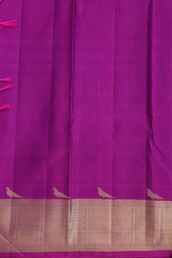 Kanchipuram Silk Saree In Grape Purple With Floral Buttis