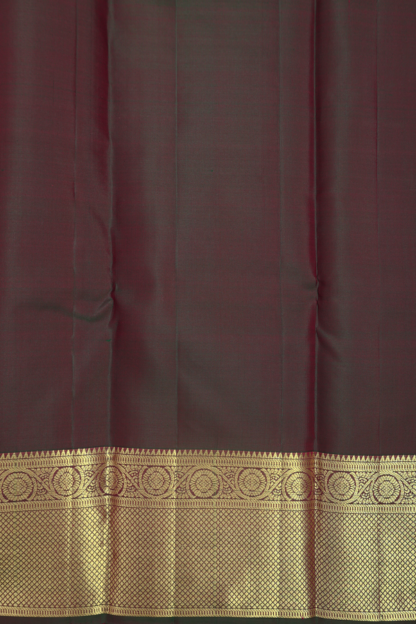 Kanchipuram Silk Saree In Purple With Brocade Design