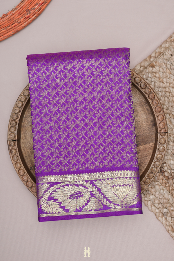 Kanchipuram Silk Saree In Purple With Brocade Design