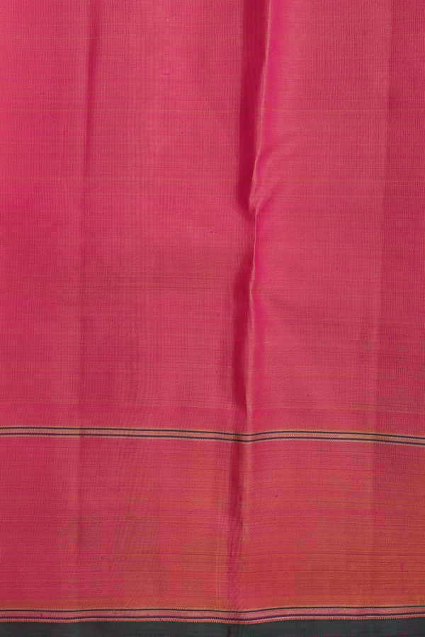 Kanchipuram Silk Saree In Purple With Contrast Border