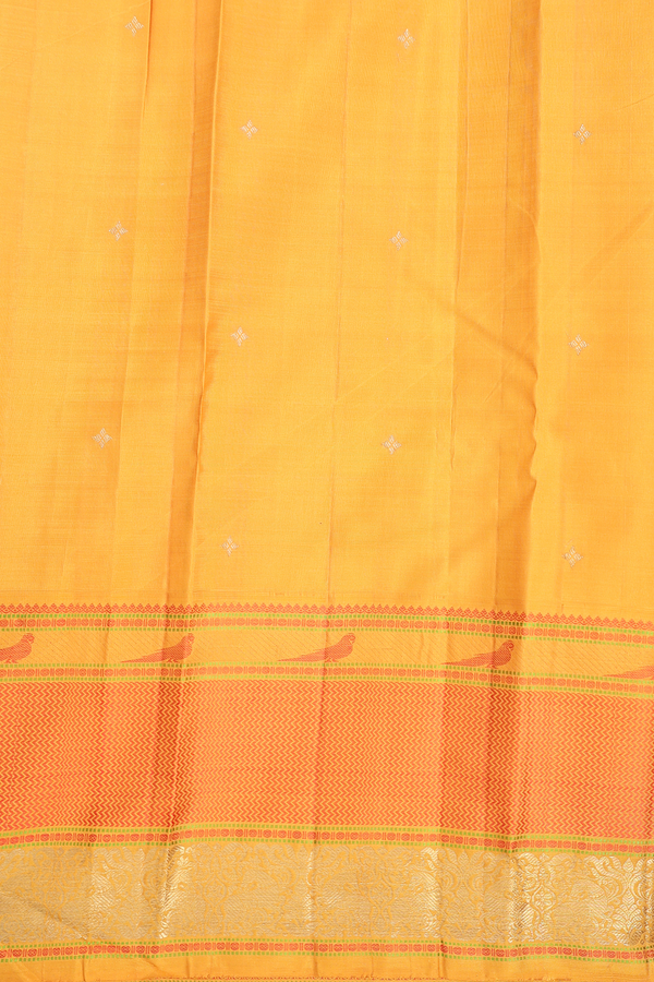 Kanchipuram Silk Saree In Purple With Contrast Border