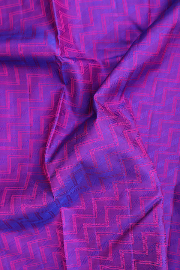 Kanchipuram Silk Saree In Purple With Jacquard Pattern