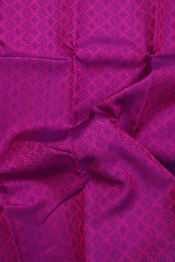 Kanchipuram Silk Saree In Purple With Jacquard Pattern