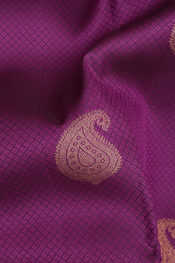 Kanchipuram Silk Saree In Purple With Jacquard Pattern