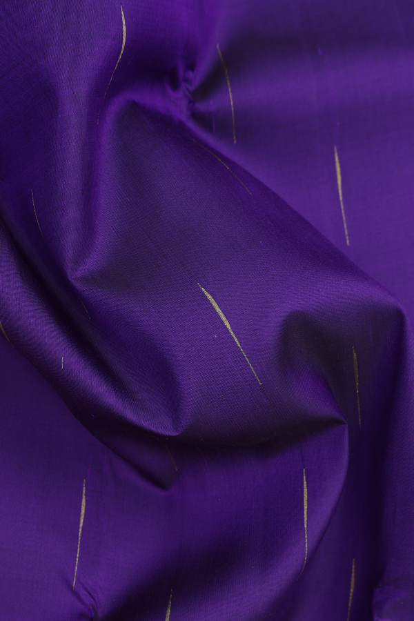Kanchipuram Silk Saree In Purple With Malli Moggu Motifs
