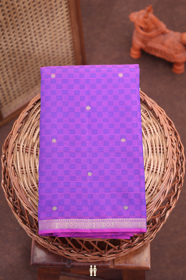 Kanchipuram Silk Saree In Purple With Paai Madippu Kattai
