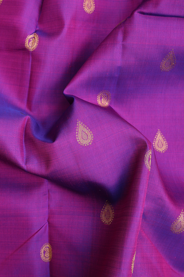 Kanchipuram Silk Saree In Purple With Thilagam Buttas