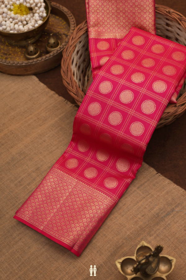 Kanchipuram Silk Saree In Rani Pink With Checks Design