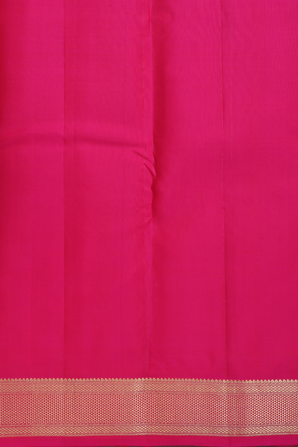 Kanchipuram Silk Saree In Rani Pink With Checks Design