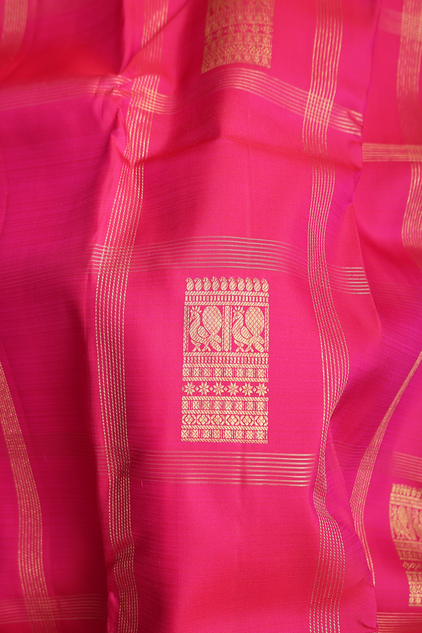 Kanchipuram Silk Saree In Rani Pink With Checks Design