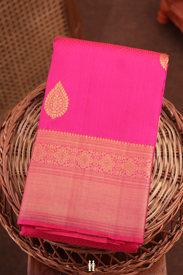 Kanchipuram Silk Saree In Rani Pink With Jacquard Pattern