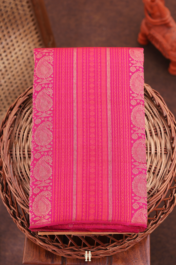 Kanchipuram Silk Saree In Rani Pink With Paisley Design