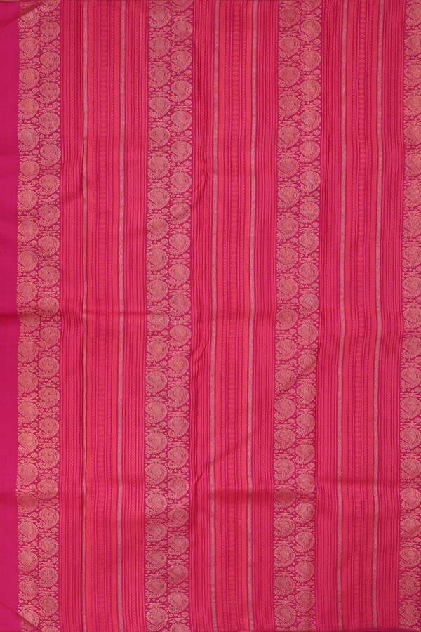 Kanchipuram Silk Saree In Rani Pink With Paisley Design
