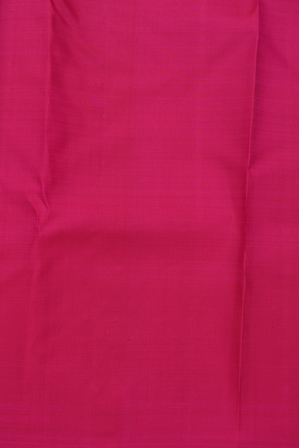 Kanchipuram Silk Saree In Rani Pink With Paisley Design