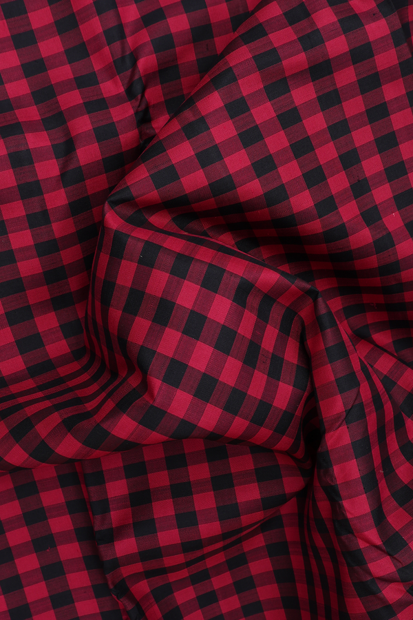 Kanchipuram Silk Saree In Red And Black With Checks Design