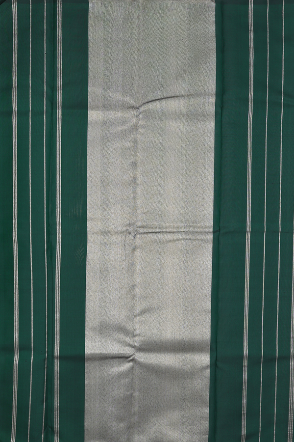 Kanchipuram Silk Saree In Red And Green With Step Border