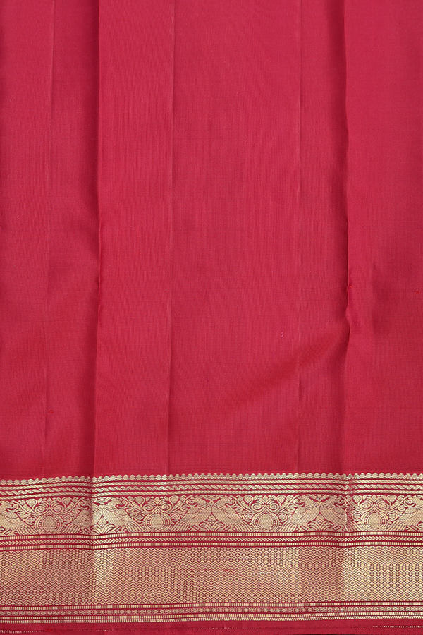 Kanchipuram Silk Saree In Red With Brocade Design