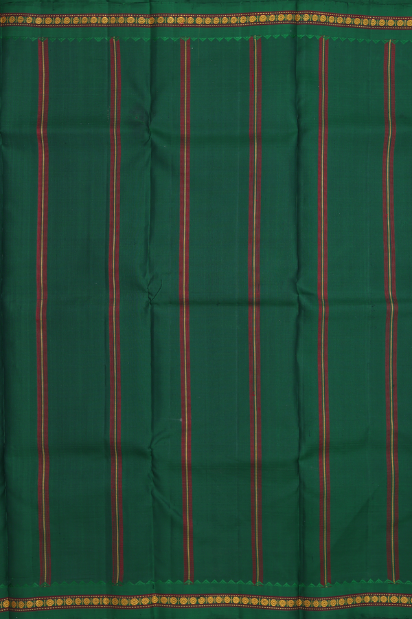 Kanchipuram Silk Saree In Red With Contrast Border