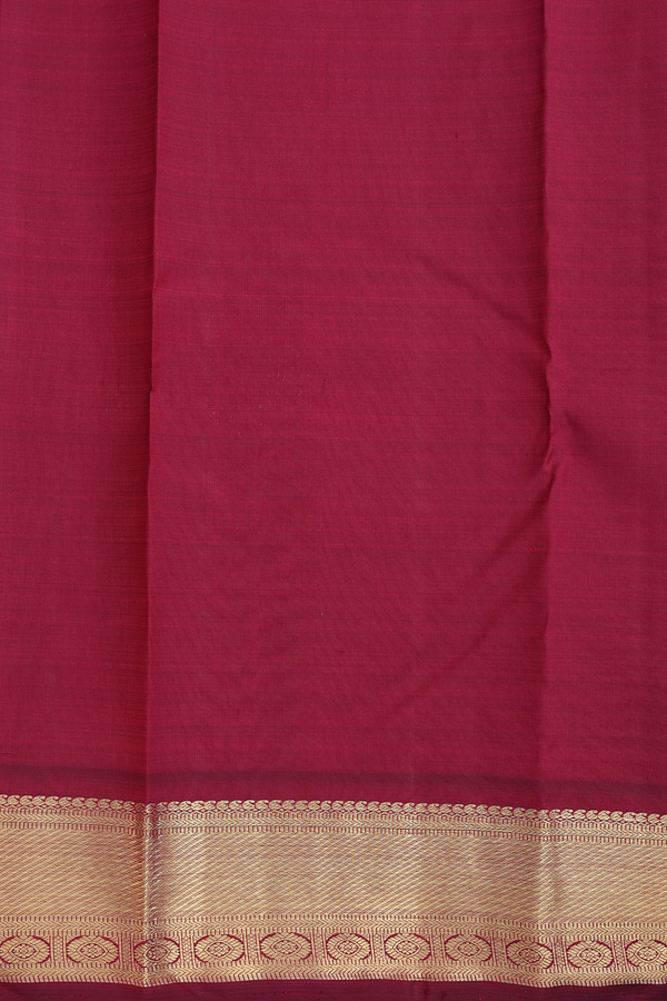 Kanchipuram Silk Saree In Red With Iruthalai Pakshi Buttas