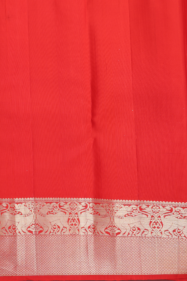 Kanchipuram Silk Saree In Red With Iruthalai Pakshi Buttas