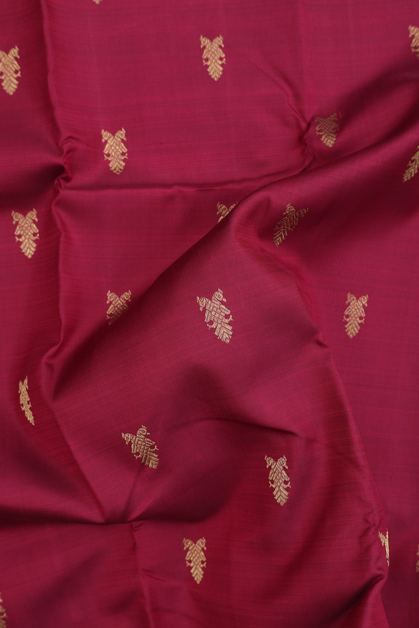 Kanchipuram Silk Saree In Red With Iruthalai Pakshi Buttas