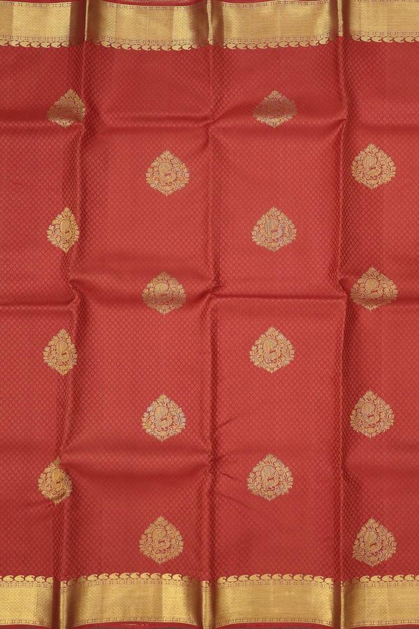 Kanchipuram Silk Saree In Red With Jacquard Pattern